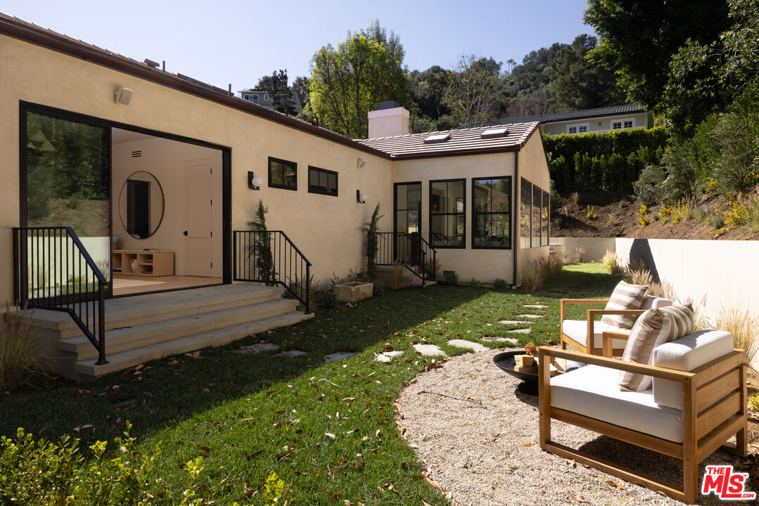 3236 Longridge Ter