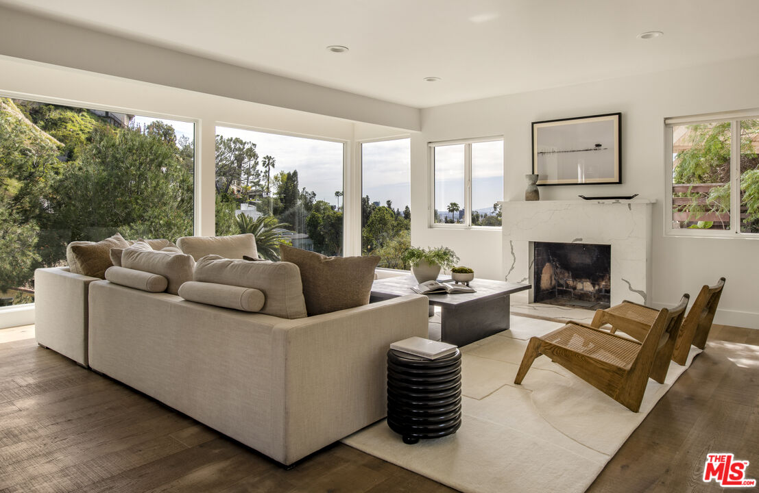 2370 San Marco Dr