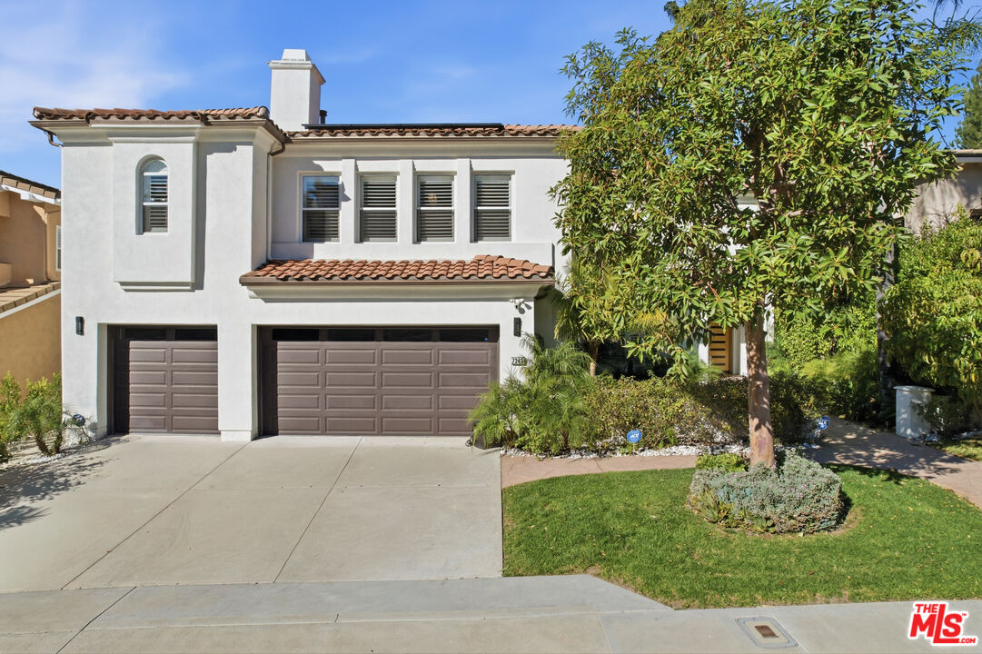 7365 Westcliff Dr