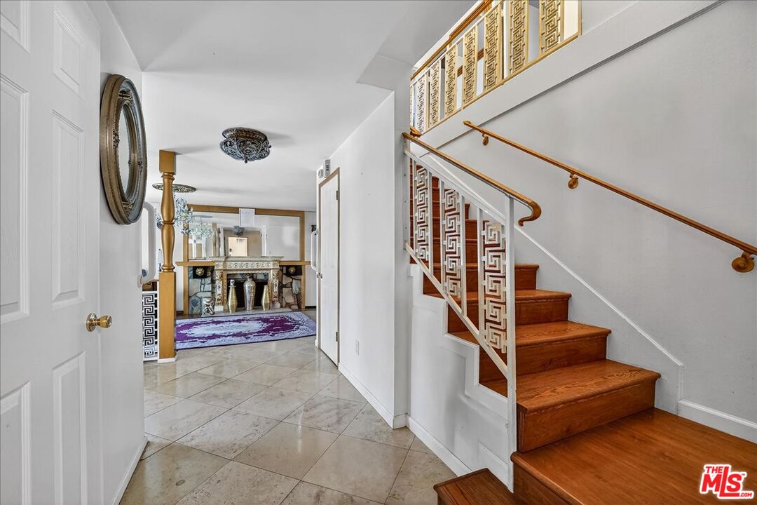 3430 Mclaughlin Ave