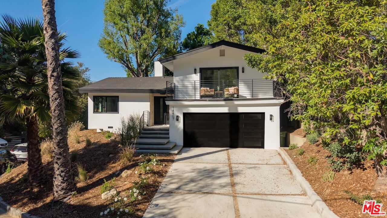 14457 Glorietta Dr