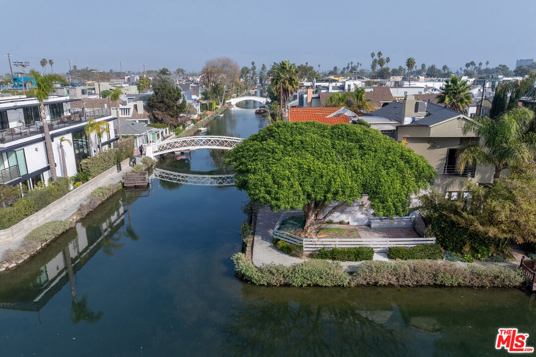 2300 Grand Canal