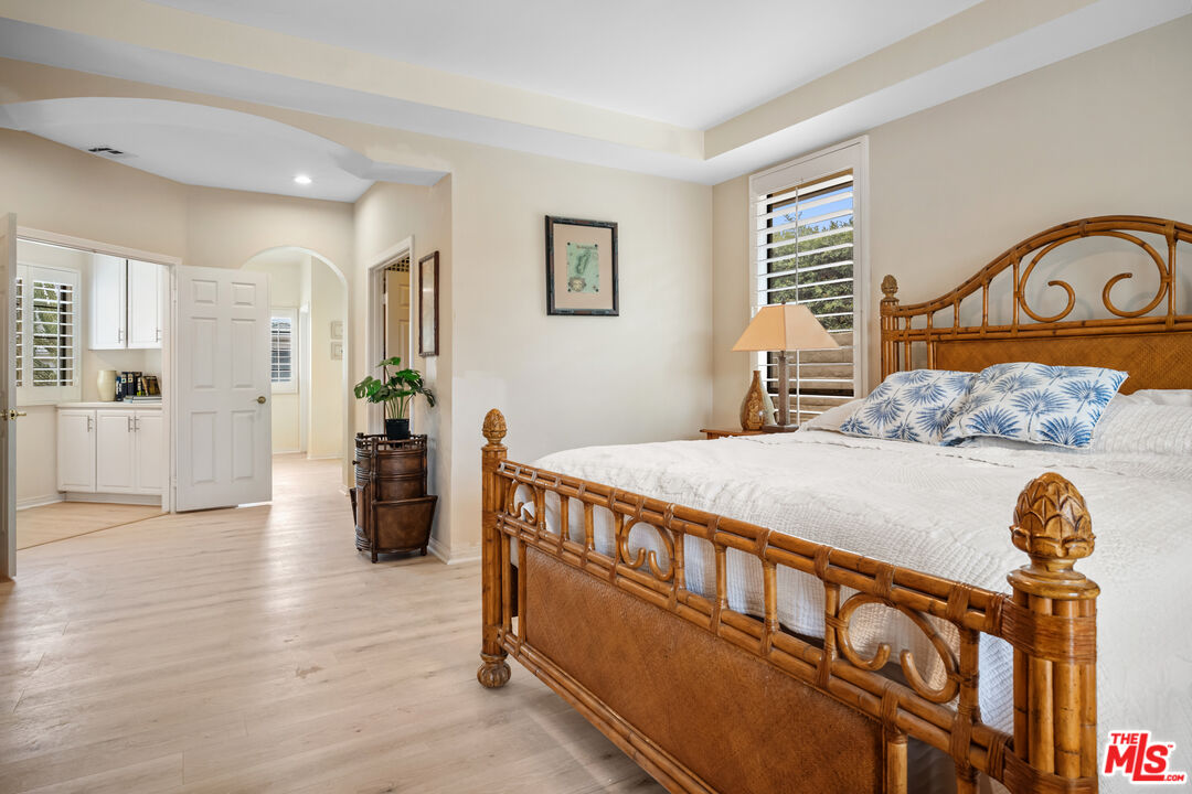 14 Belmonte Dr