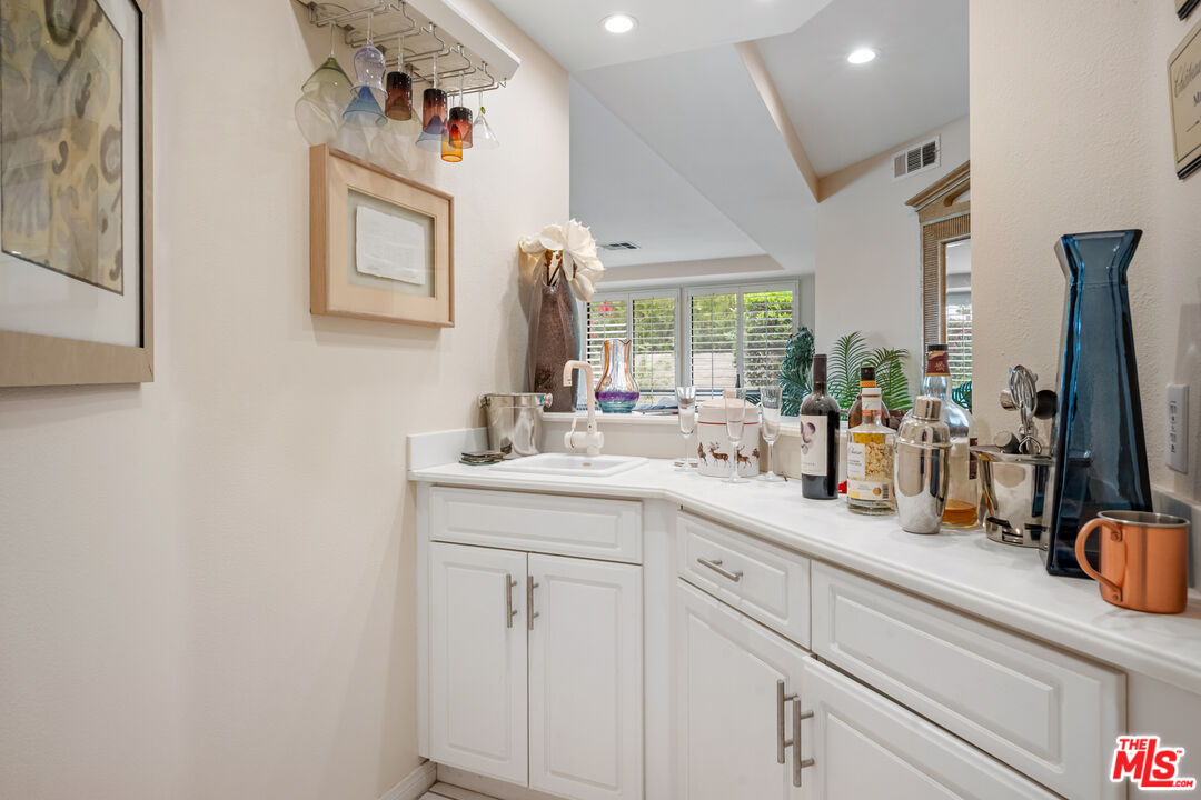 14 Belmonte Dr