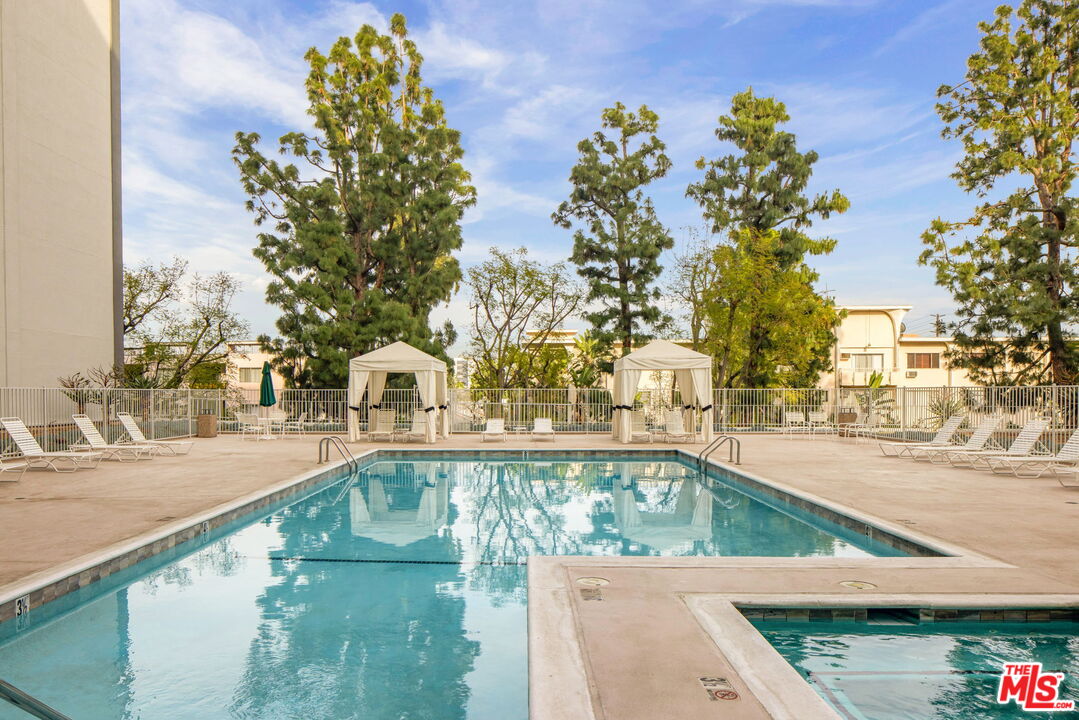 100 S Doheny Dr Unit: PH12