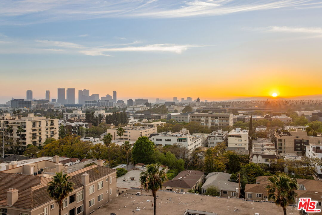 100 S Doheny Dr Unit: PH12