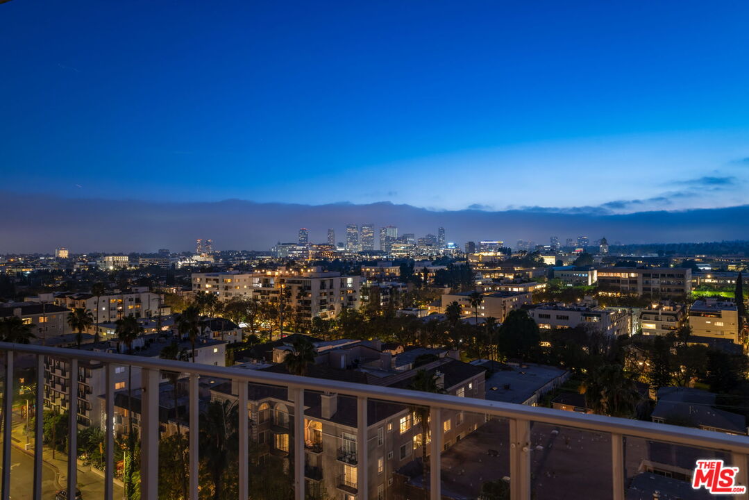 100 S Doheny Dr Unit: PH12