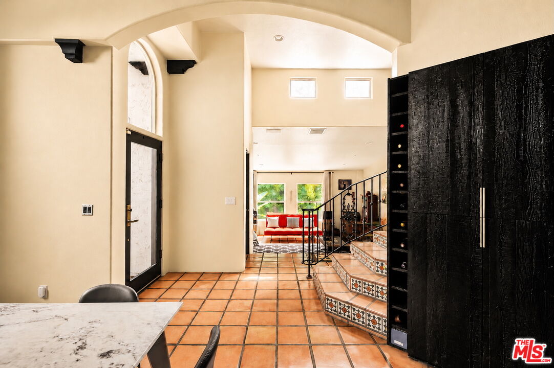 7003 La Presa Dr