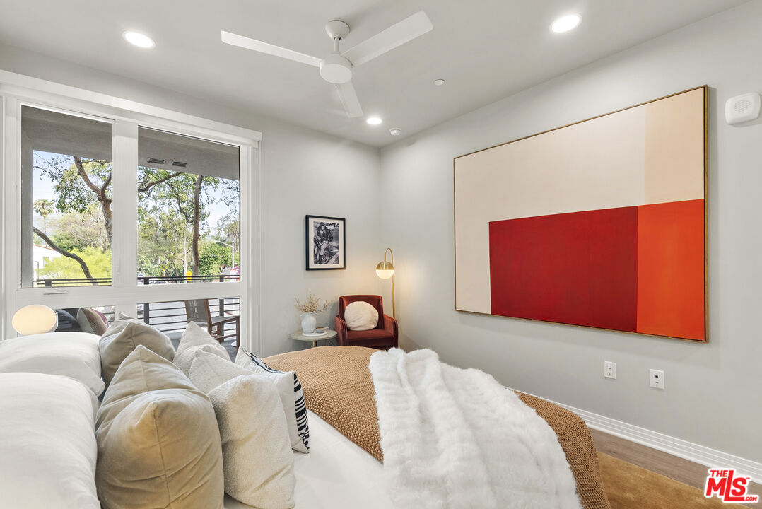 7428 Santa Monica Blvd Unit: 308