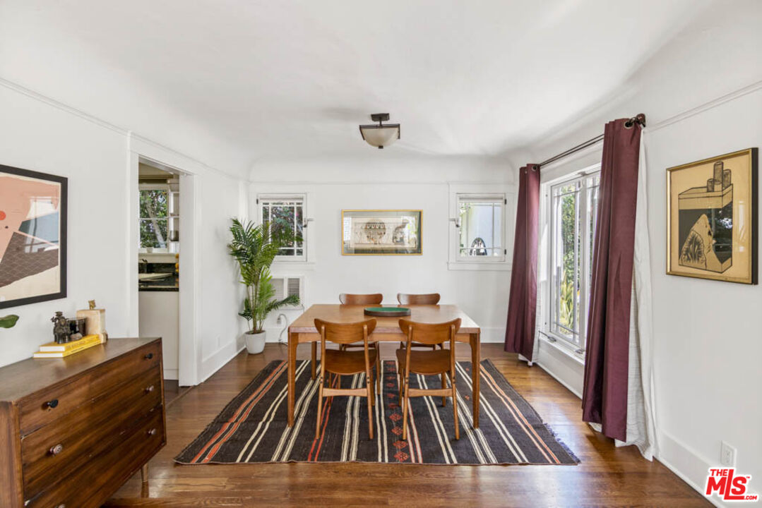 1007 Sanborn Ave