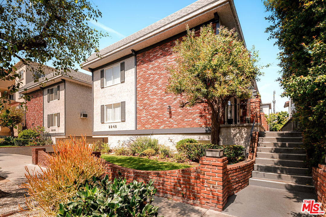 2248 S Bentley Ave Unit: 2