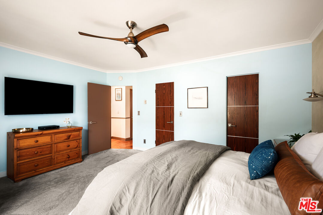 2248 S Bentley Ave Unit: 2