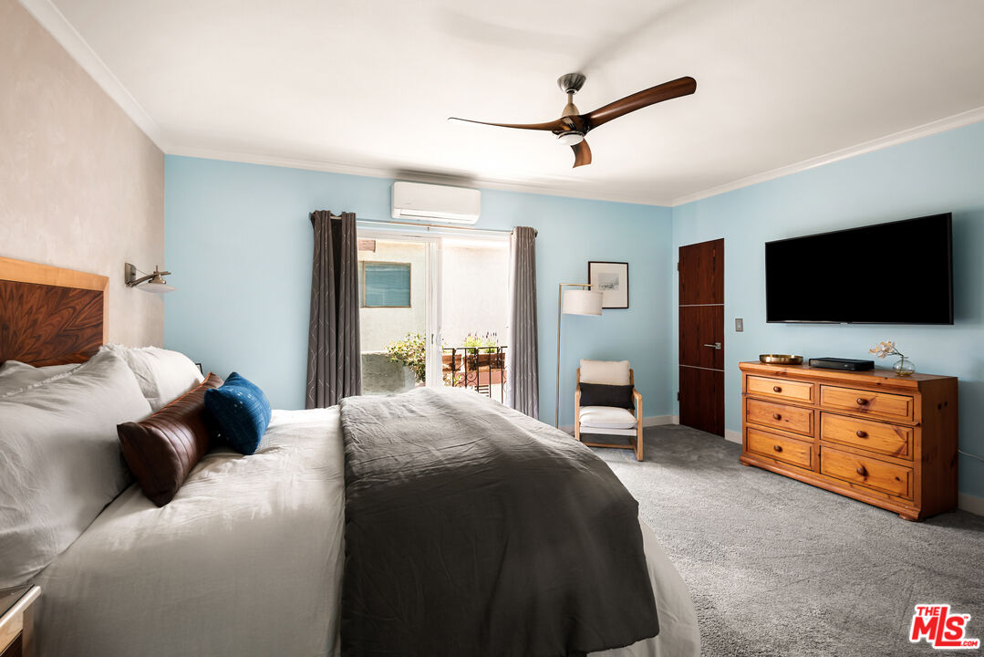2248 S Bentley Ave Unit: 2