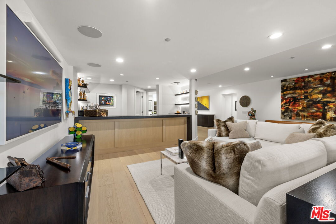 701 Ocean Ave Unit: 309