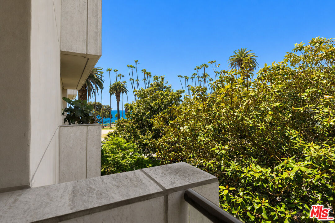 701 Ocean Ave Unit: 309