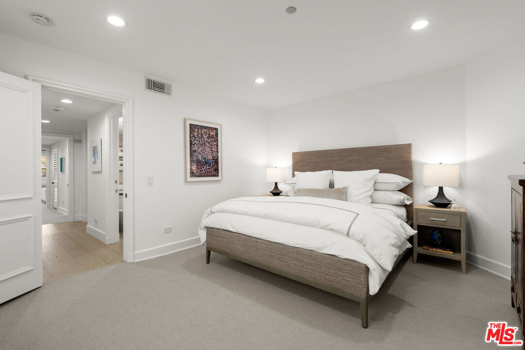 701 Ocean Ave Unit: 309