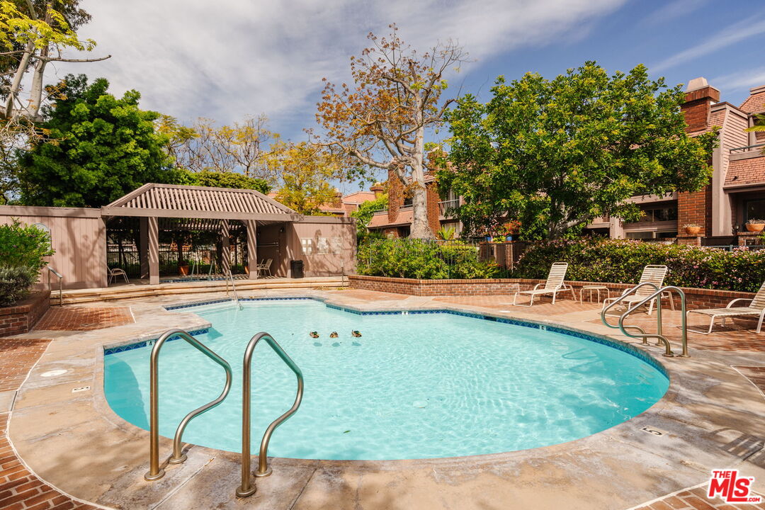 4608 Glencoe Ave Unit: 3