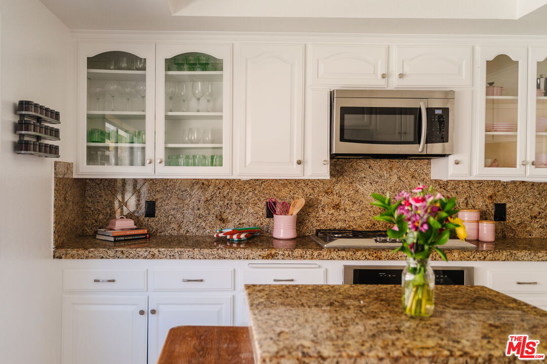 4608 Glencoe Ave Unit: 3