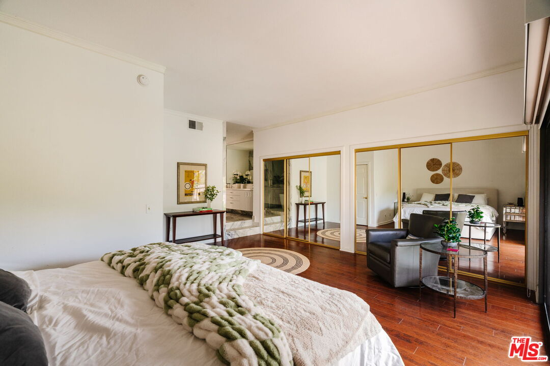 4608 Glencoe Ave Unit: 3