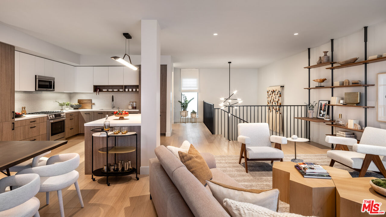 9001 Santa Monica Blvd Unit: 307