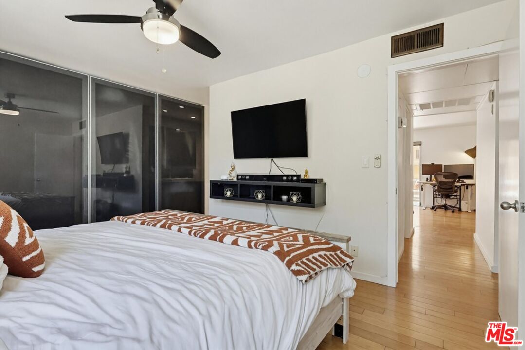 970 Palm Ave Unit: 101