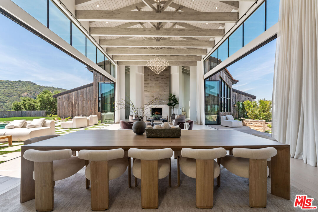 3121 Old Topanga Canyon Rd