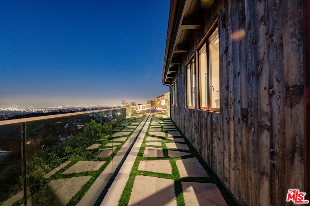 3121 Old Topanga Canyon Rd