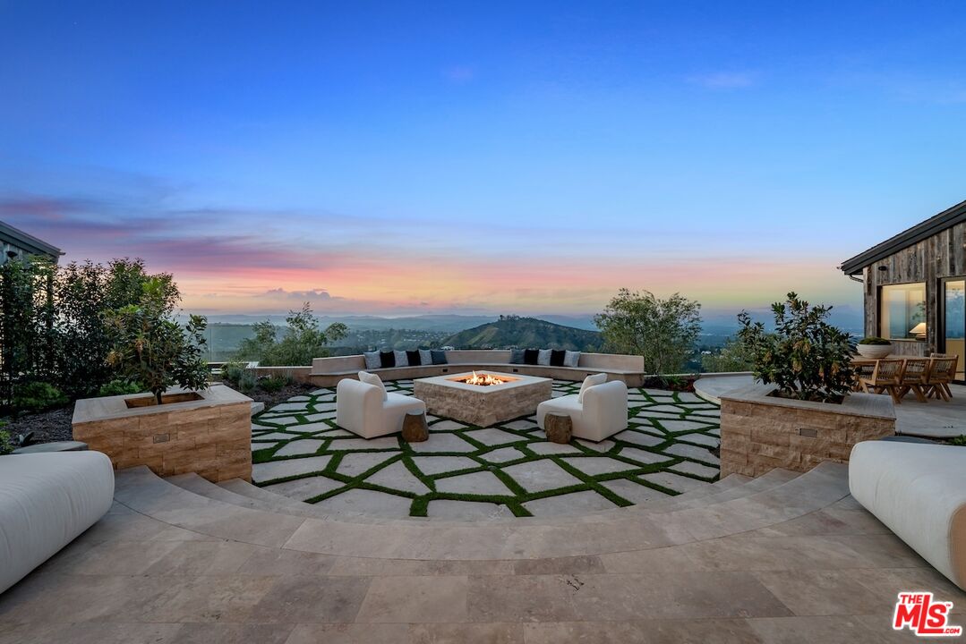 3121 Old Topanga Canyon Rd