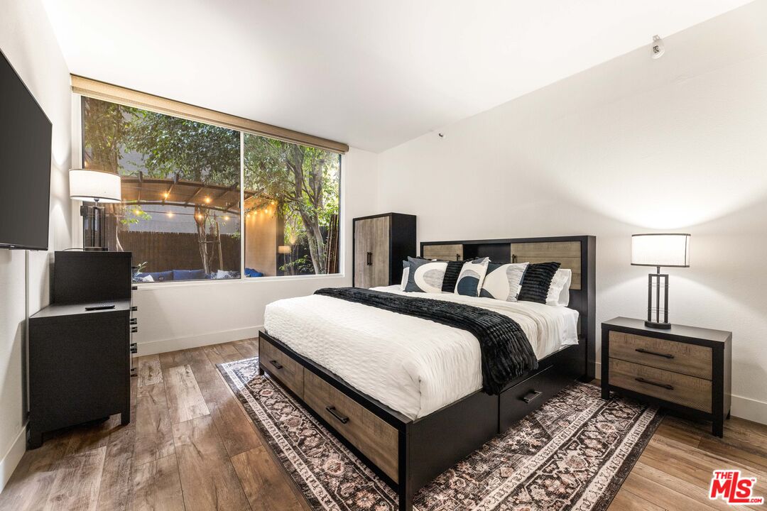 600 W 9th St Unit: 115