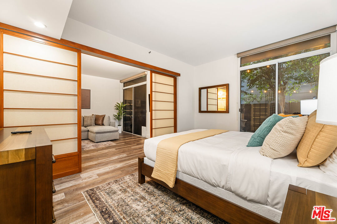600 W 9th St Unit: 115