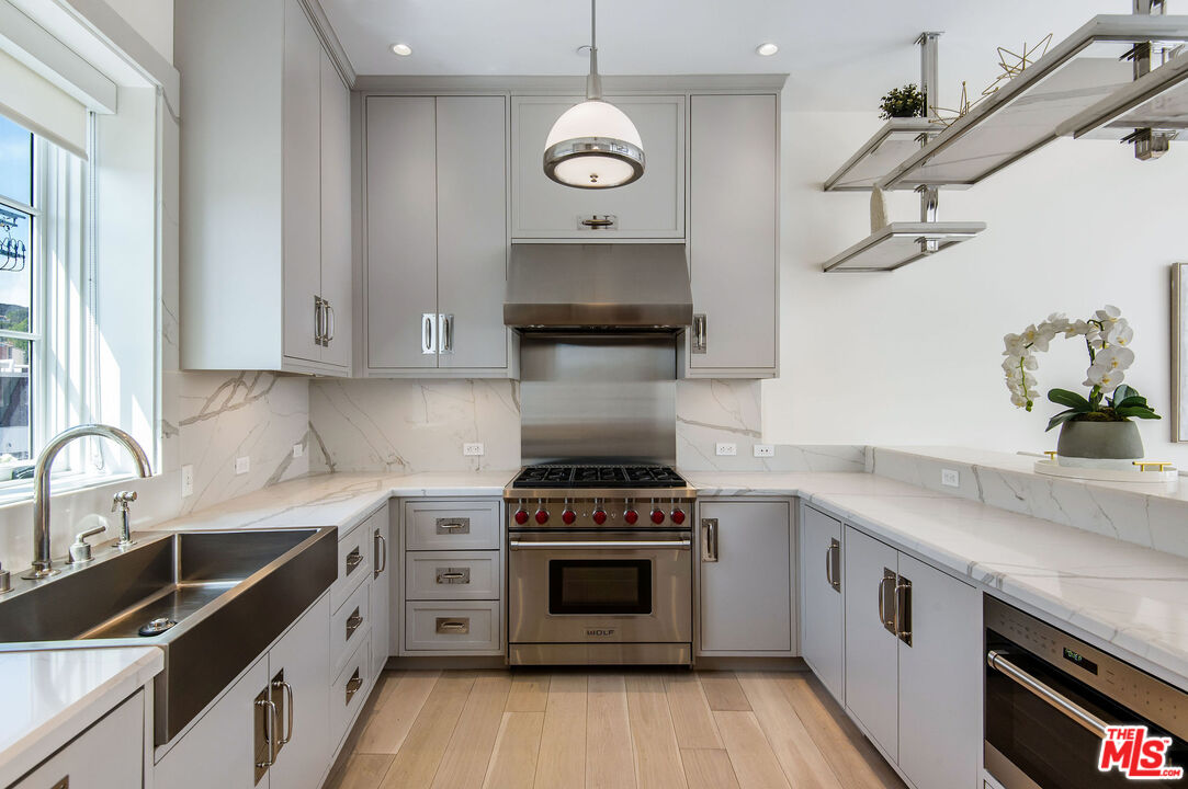 15225 Palisades Village Ln Unit: 206
