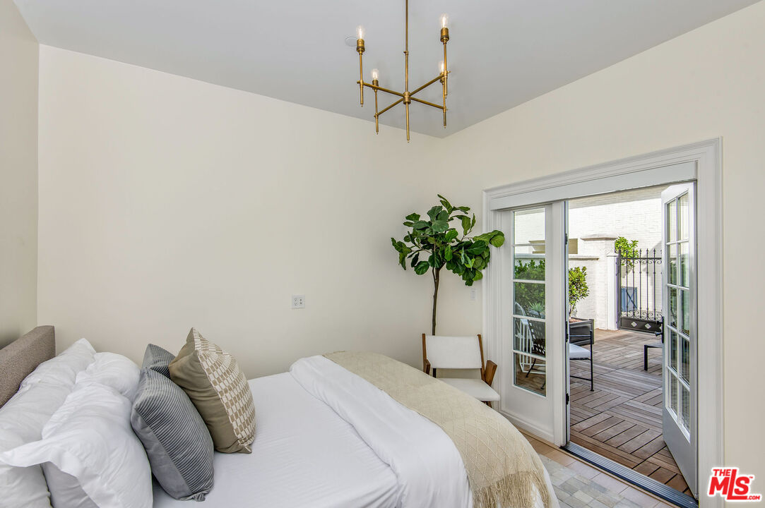15225 Palisades Village Ln Unit: 206