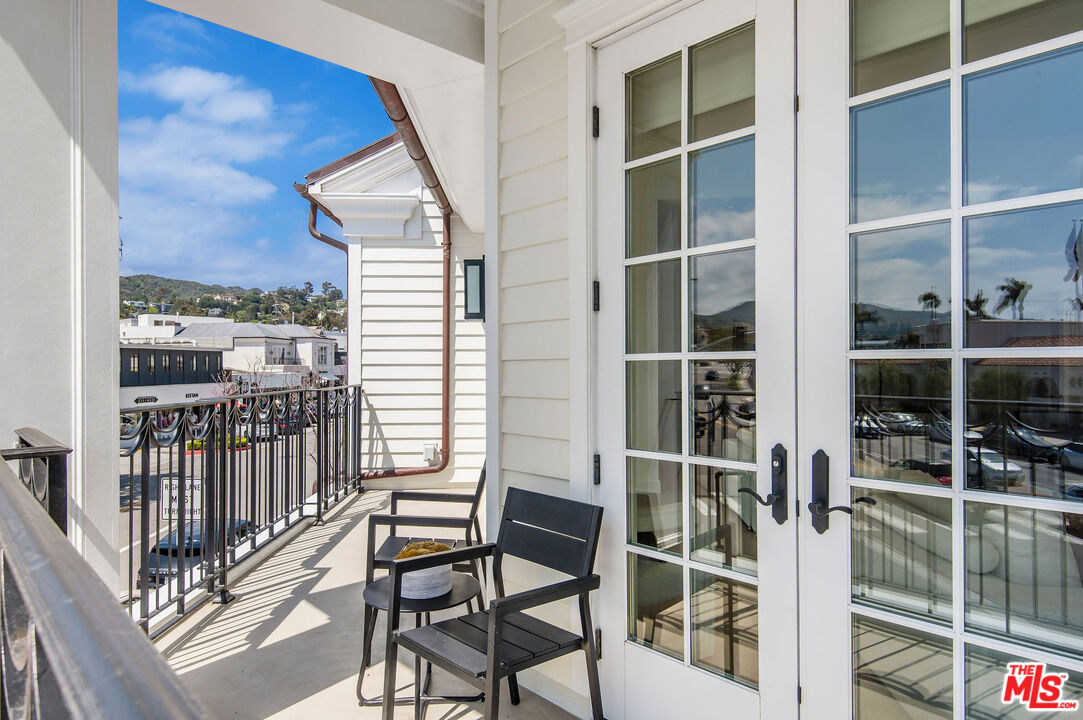 15225 Palisades Village Ln Unit: 206