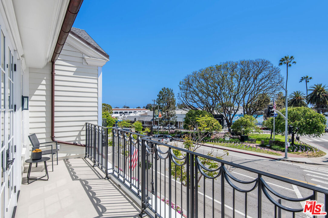 15225 Palisades Village Ln Unit: 206