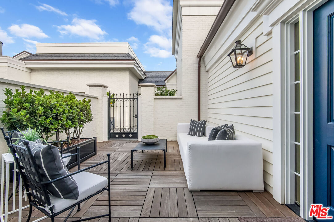 15225 Palisades Village Ln Unit: 206