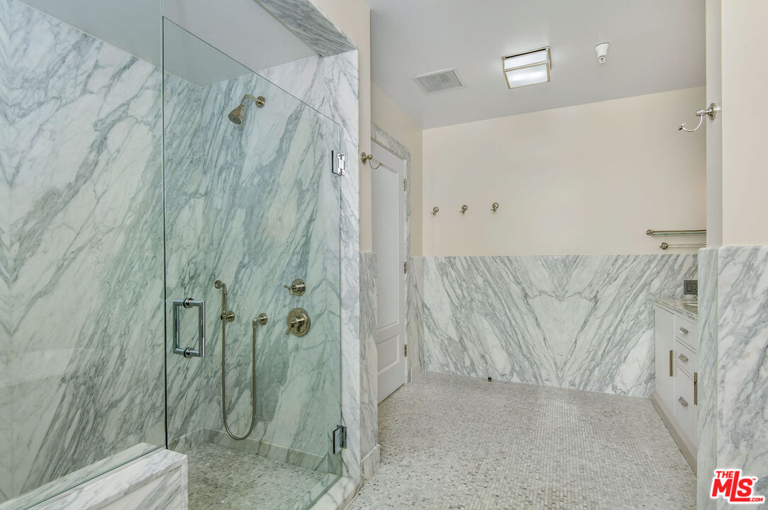 15225 Palisades Village Ln Unit: 206