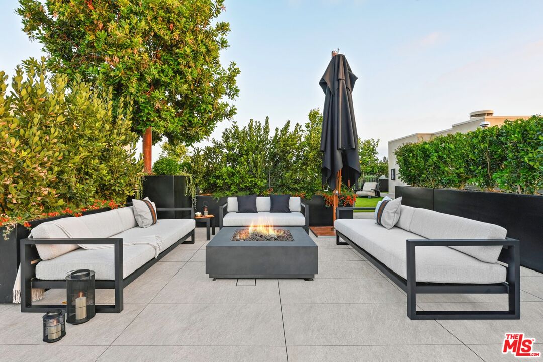 333 N Palm Dr Unit: 310