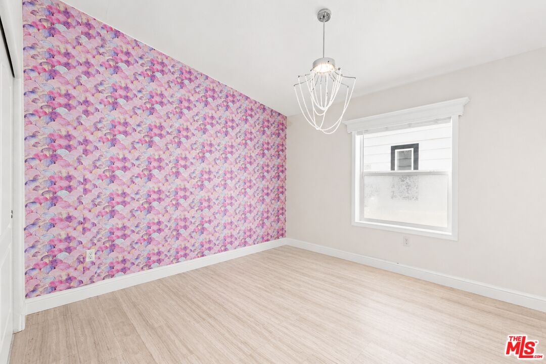 8250 Lankershim Blvd Unit: 112