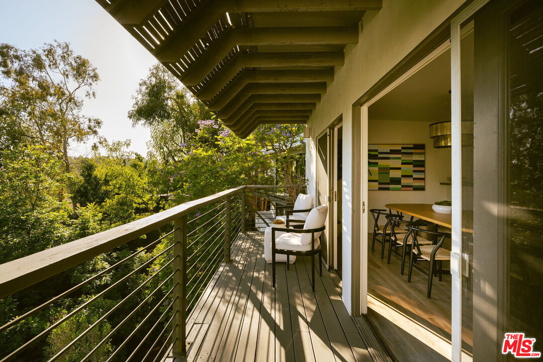 2753 La Cuesta Dr