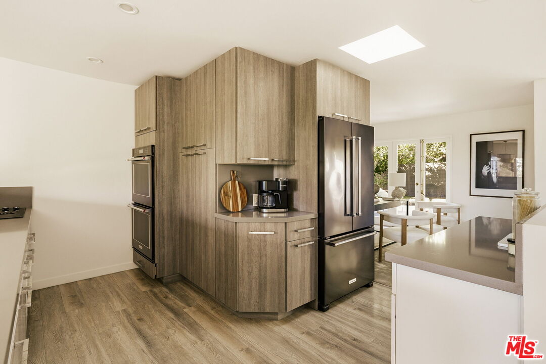 2753 La Cuesta Dr