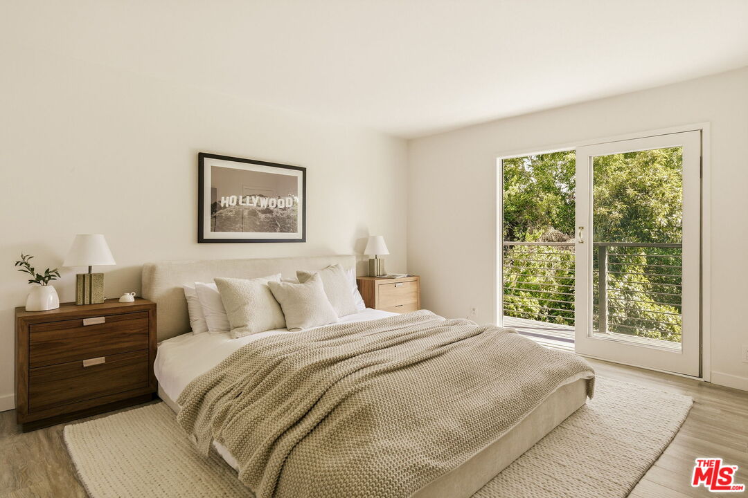 2753 La Cuesta Dr