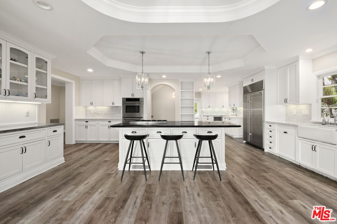 735 Thayer Ave