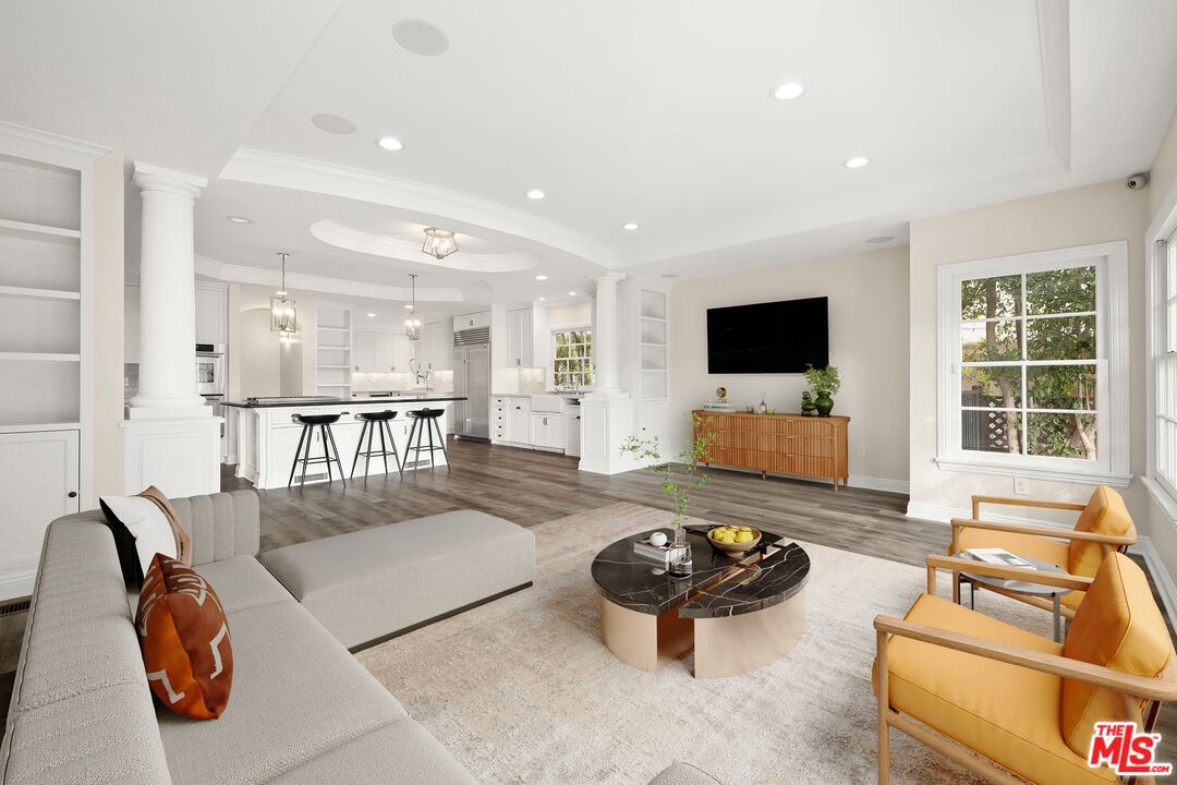 735 Thayer Ave