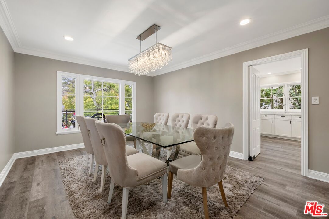 735 Thayer Ave