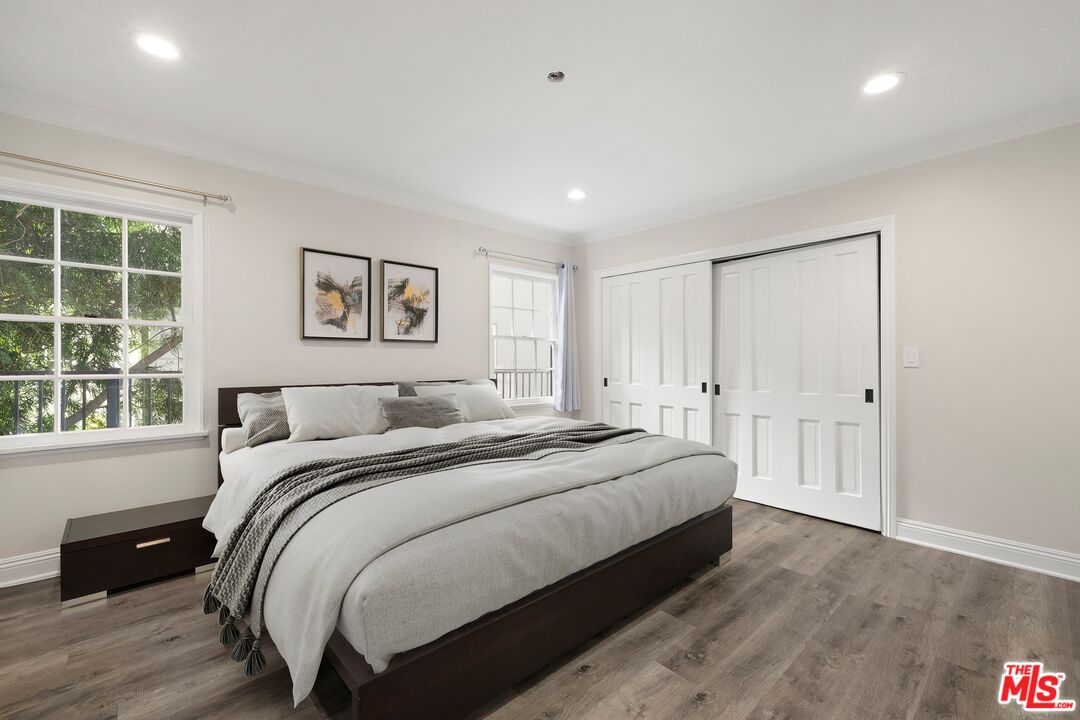 735 Thayer Ave