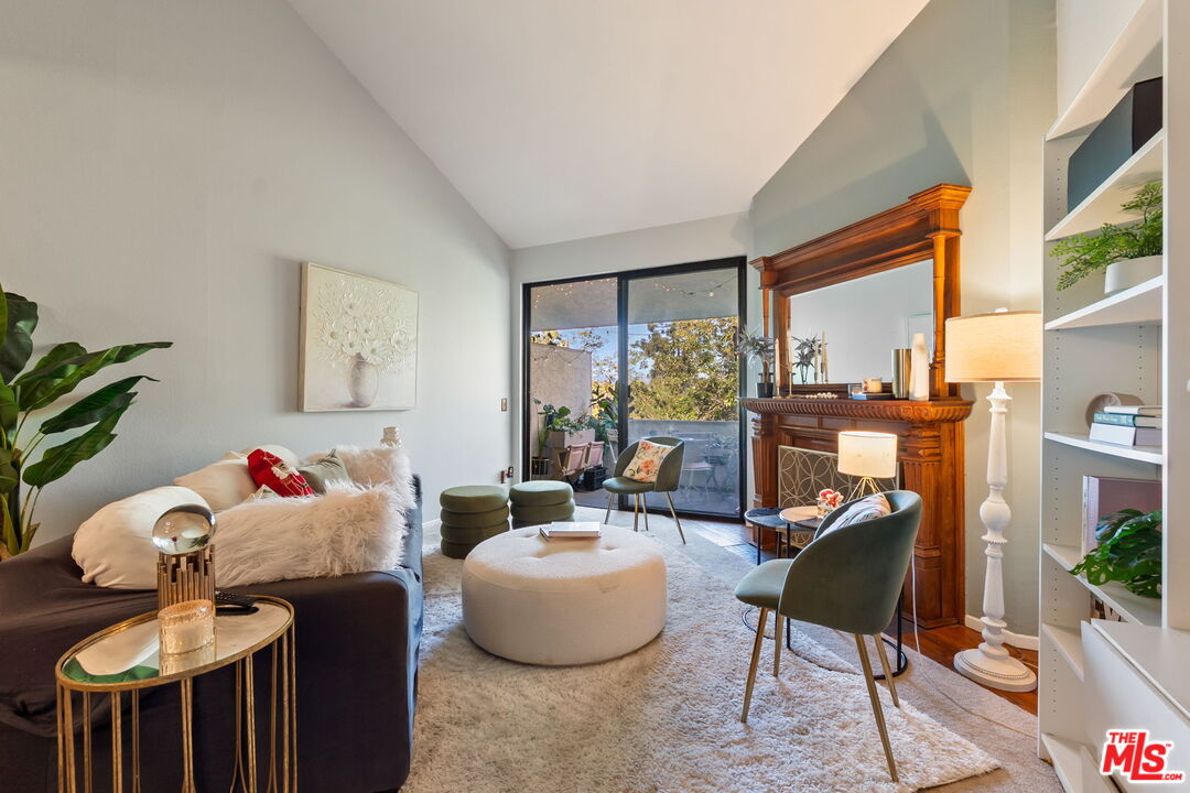 3480 Barham Blvd Unit: 306