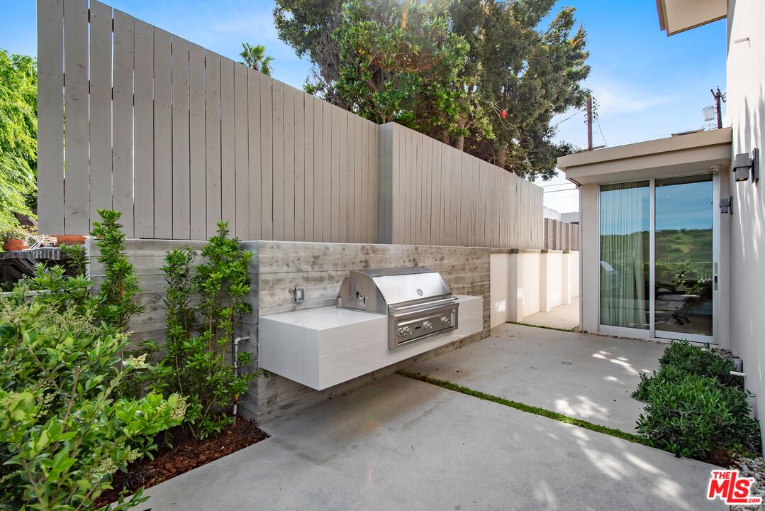 3642 Beverly Ridge Dr