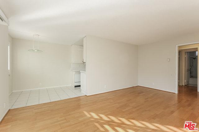 2308 Schader Dr Unit: 211