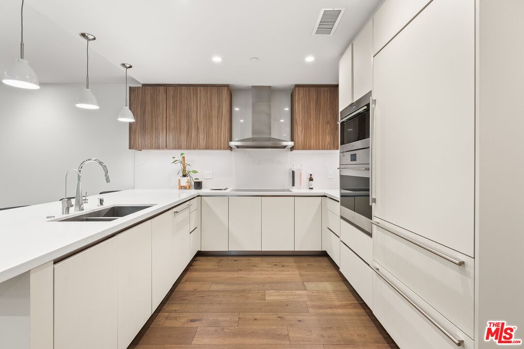 411 S Hamel Rd Unit: 306