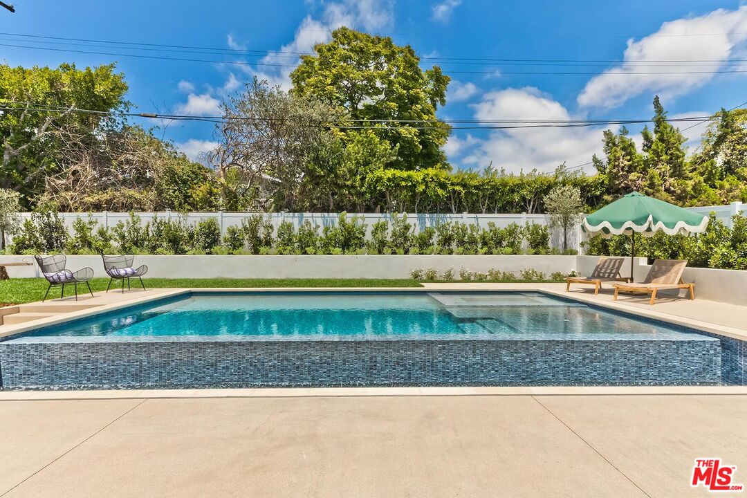 3320 Patricia Ave